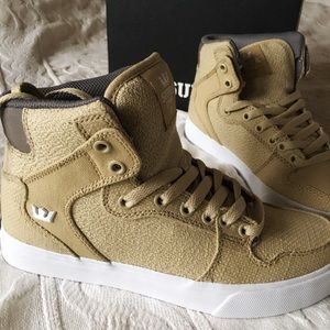 🍁Brand New Supra Women’s Hightop Sneakers🍁